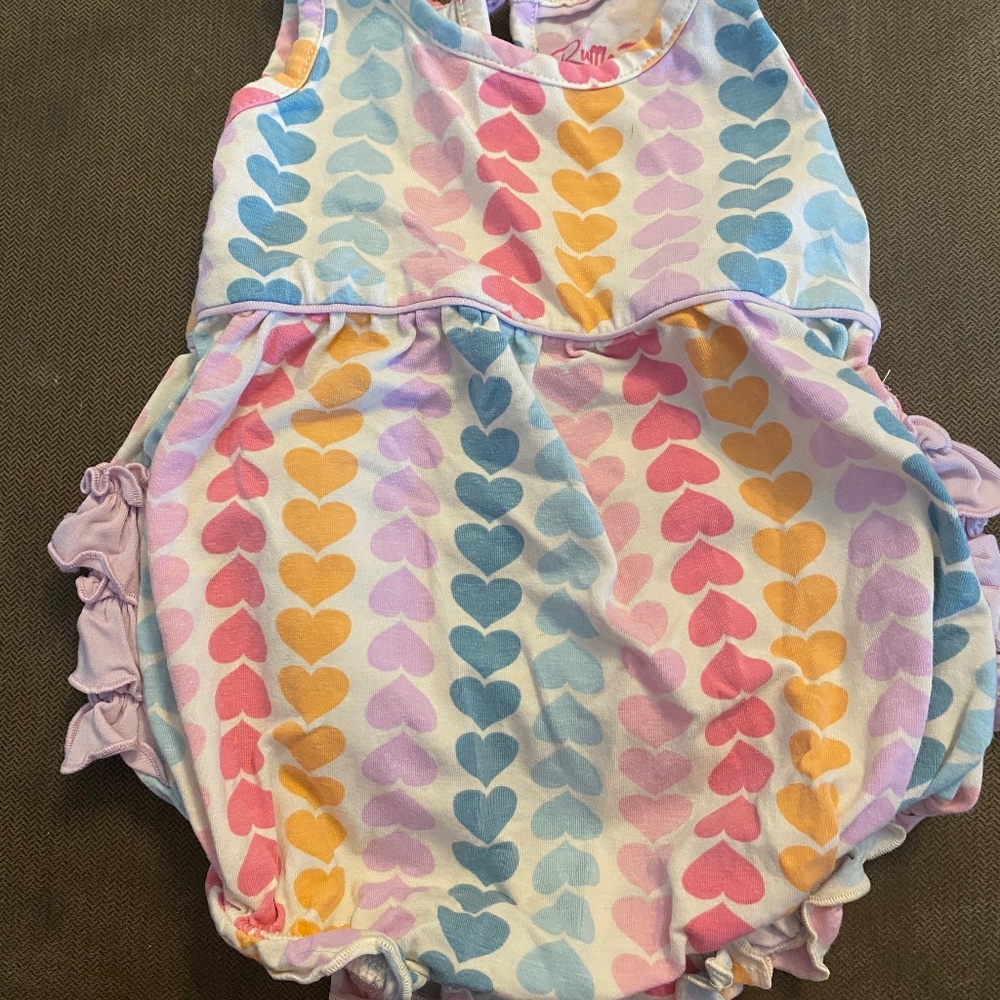 Ruffle Butts hearts bubble romper 6-12 months